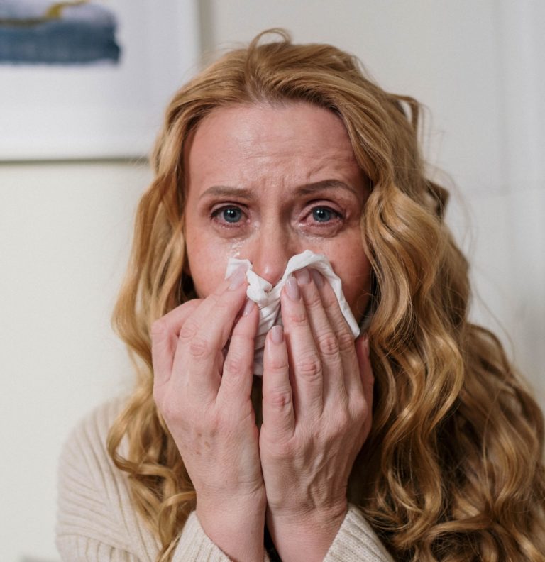 conjuntivite e alergia nos olhos: o que fazer